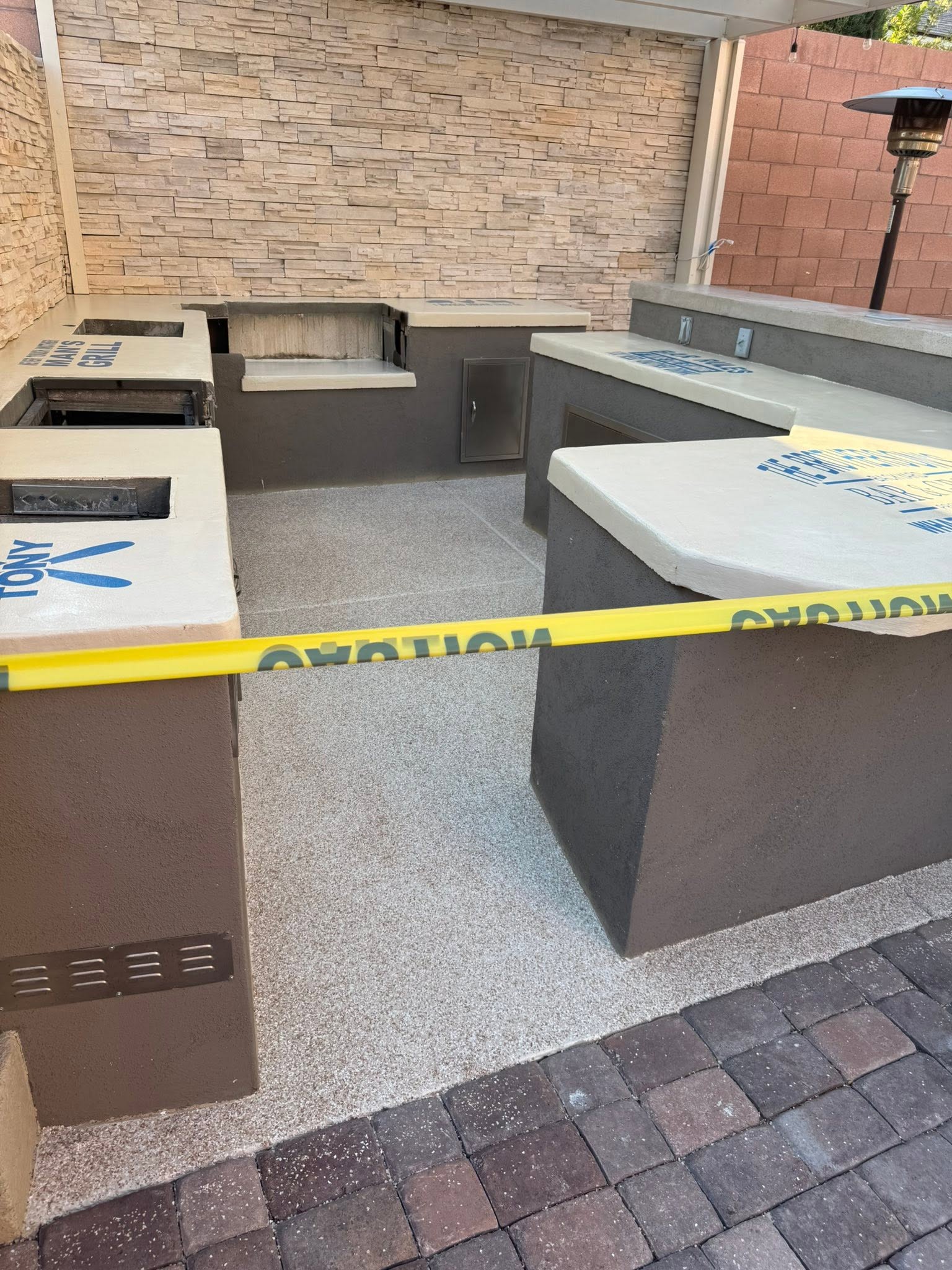 Outdoor concrete BBQ island Las Vegas